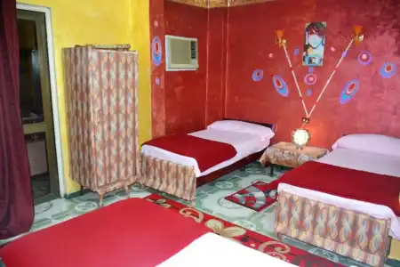 City Hostel - 89