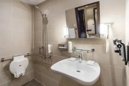 Holiday Inn Kyiv by IHG - 37