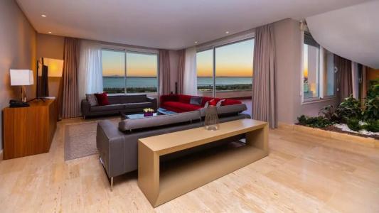 ADAM Suites - 118
