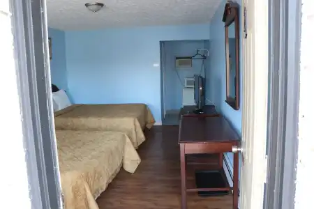 Falcon Inn - 107