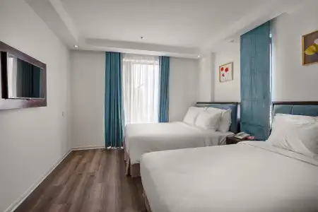 Adaline & Suite - 35