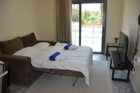 Latchi Escape & Suites - 3