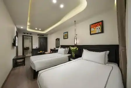 Sq Hang Gai & Spa - 68