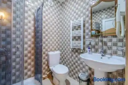 EcoRest - Likani Palace - 9