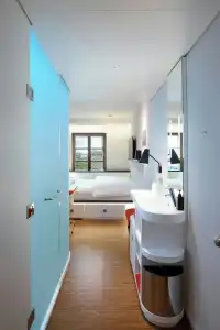 citizenM Geneva - 34