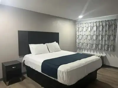 Motel 6 - Las Vegas, NV – Downtown Fremont St Experience - 28