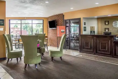 Holiday Inn Express Columbus Downtown by IHG - 30