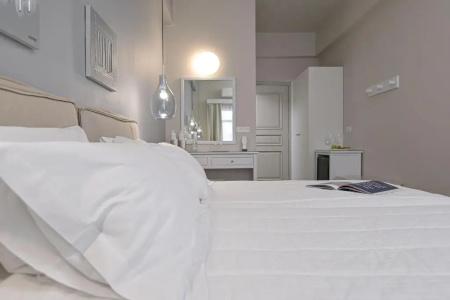Innaxos Studios, Grotta Area, Naxos Town - 28