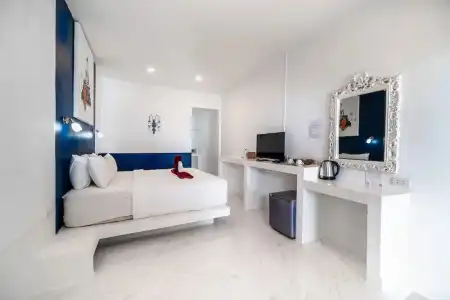 Crystal Bay Beach Resort - 61