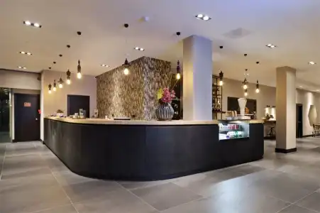 Van der Valk Antwerpen - 1