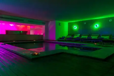 Vittoria Resort Pool & Spa - 40