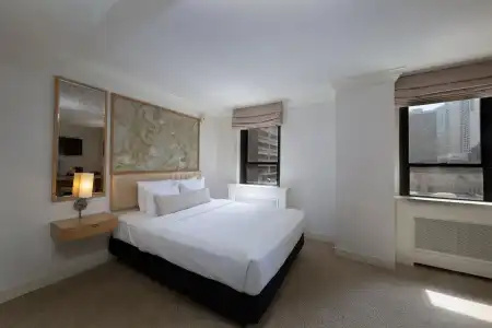 Warwick Allerton - Chicago - 33