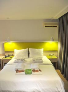 Elements Rooms & Apartments - 27