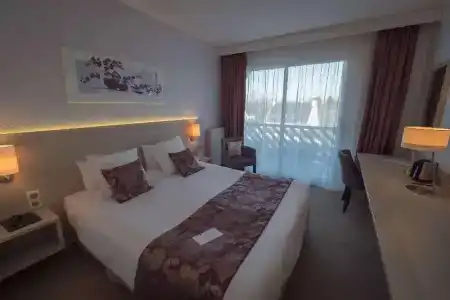 Best Western Le Roof - 31