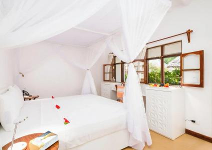 Sandies Baobab Beach Zanzibar - 37