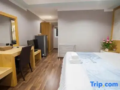 The Beach Front Resort Pattaya  - SHA Plus - 77