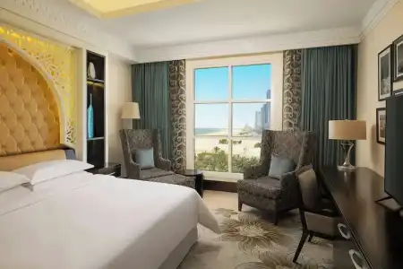 Sheraton Sharjah Beach Resort & Spa - 41