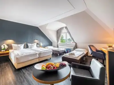 Plaza Inn Heidehof - 72