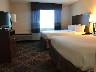 Ashmore Inn and Suites - 36