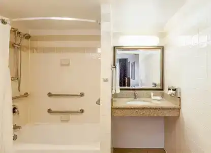 Staybridge Suites San Antonio by IHG - 7