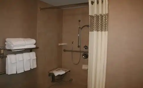 Hampton Inn & Suites Barrie - 9