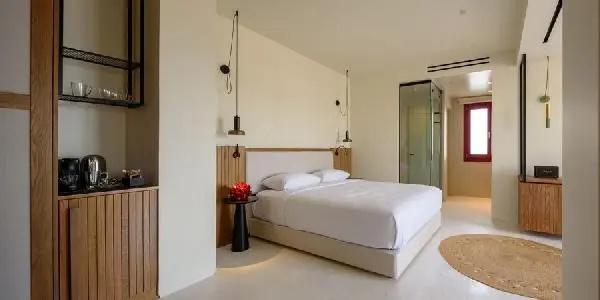 Potnia Theron Suites - 2
