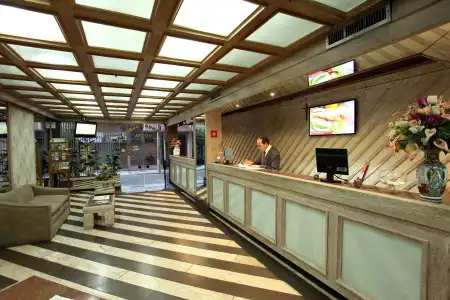 Mengo Palace - 1