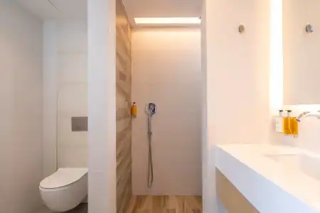 Mirablue Luxury Residences - 84