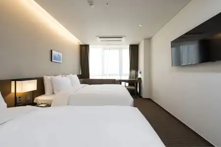 Ramada Encore by Wyndham Haeundae - 4