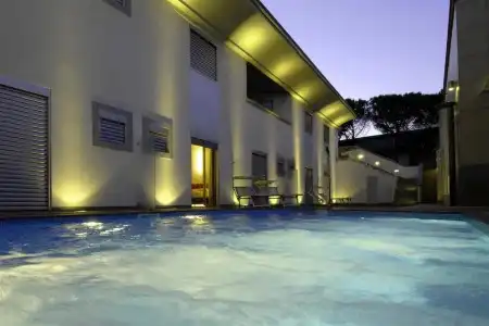 JOIVY Together Urban Resort - 9