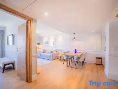 VIP Executive Suites do Marques - 93
