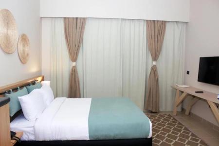 Redcon Suites - 79