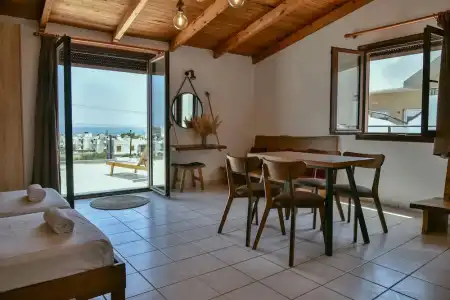 Iraklis Studios & Apartments - 55