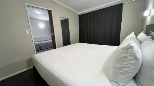 Marineland Motel - 23
