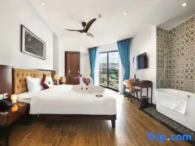 Ritzy Boutique Da Nang - 159