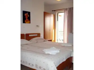 Ageri - 4