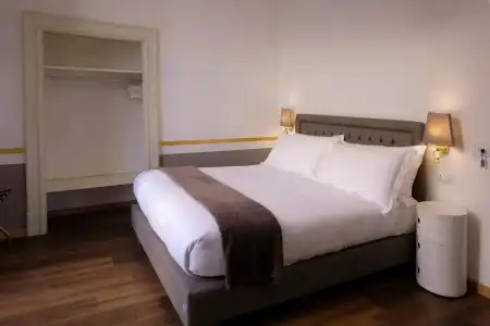 Napoli Class Luxury Rooms & Suites - 23