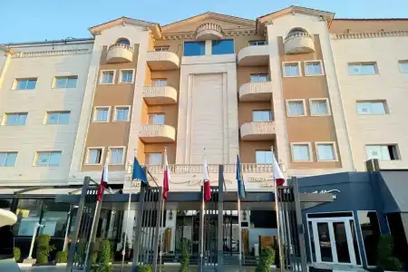 Ivory Inn Doha - 0