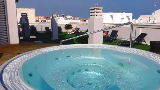 Eden Mar - 13
