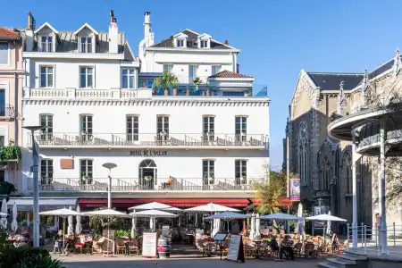 Hôtel de L'Océan et Restaurant - Coeur de Ville - 33