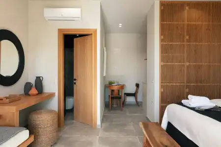Chapter 02 Gallery Suites - 59