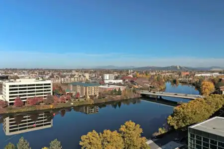 DoubleTree by Hilton Spokane City Center - 40