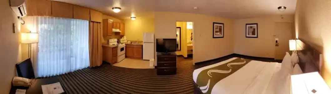 Quality Inn & Suites Vancouver - Hazel Dell - 59