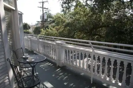 The Queen Anne - 11