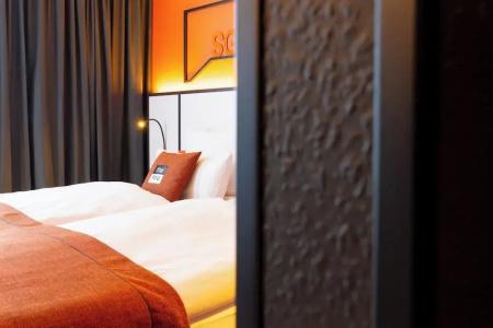 Holiday Inn - the niu, BLADE SOLINGEN by IHG - 6