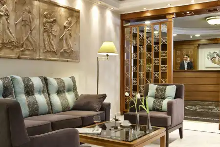 AVA & Suites - 1