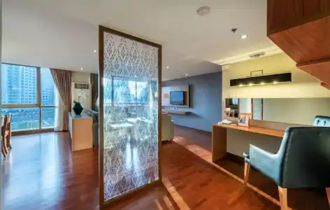 Bandara Silom Suites - 68