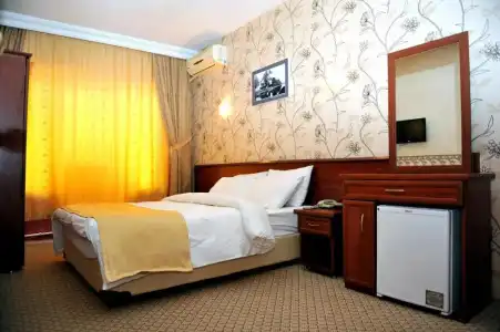 Saray - 35
