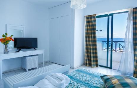 Dodeca Sea Resort by Forums - 47