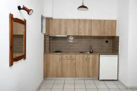 Iraklis Studios & Apartments - 17